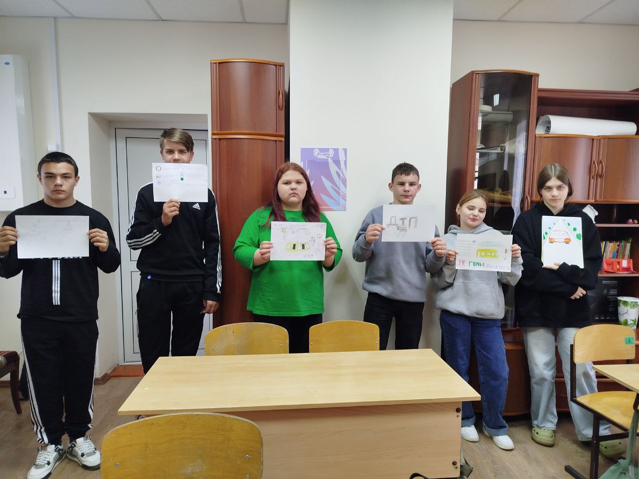 Наши ученики — за безопасность на дорогах!.